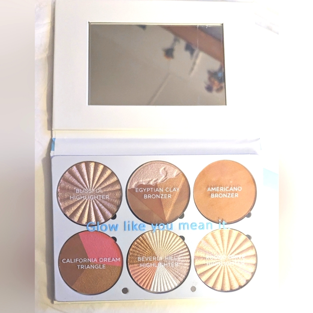 OFRA - Picture 2 of 3